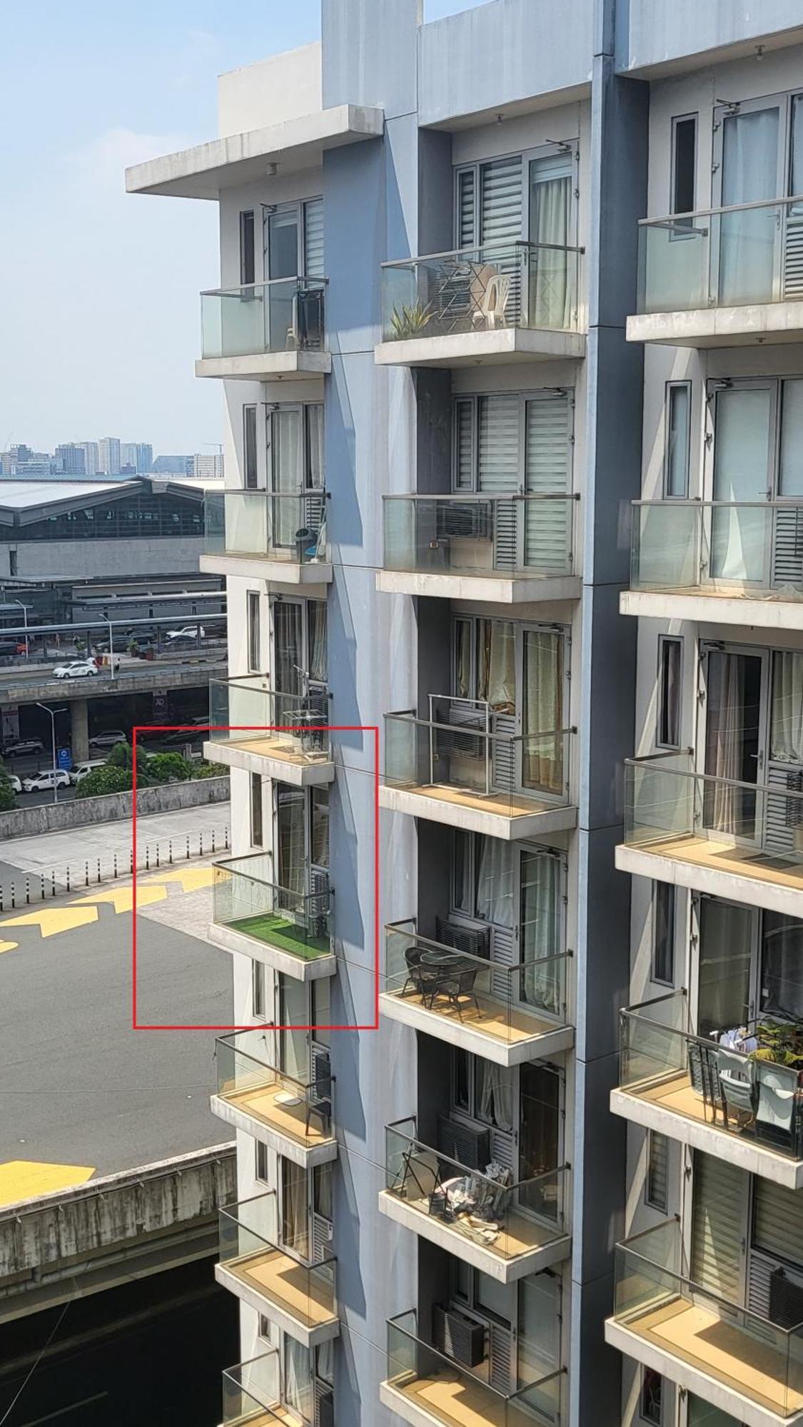 One Palm Tree Villas Condominium - Studio 7Th Fl With Balcony - Across Terminal 3 Airport Pasay Exteriér fotografie