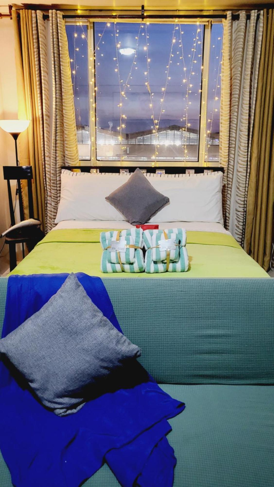 One Palm Tree Villas Condominium - Studio 7Th Fl With Balcony - Across Terminal 3 Airport Pasay Exteriér fotografie